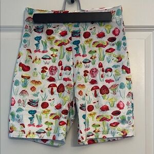 Fashion brand company mushroom print shorts